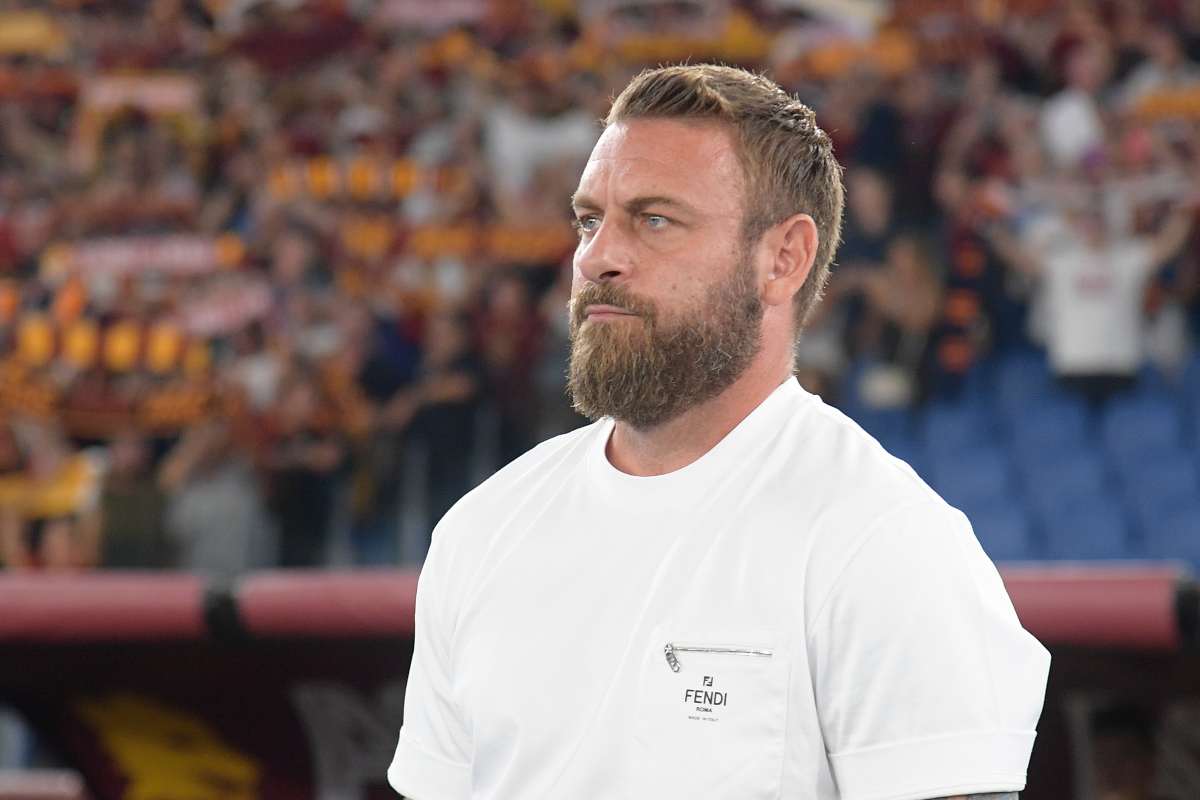 Esonero De Rossi scorta Souloukou